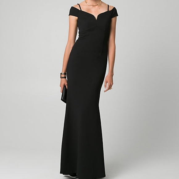 le chateau Dresses & Skirts - Long black evening gown